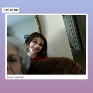 Meet your Posher, Charlotte